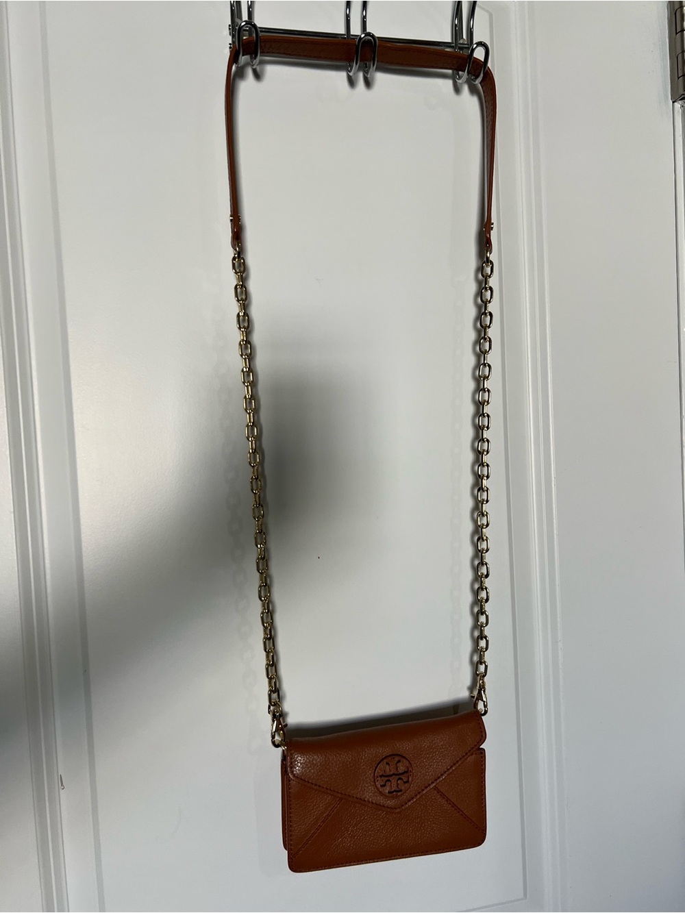 Tory Burch Brown Pebbled Leather Chain Crossbody - Picture 3 of 5